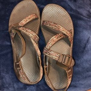 Size 10 Chacos